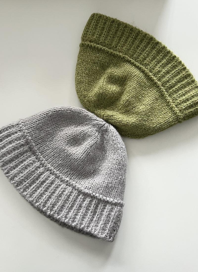 Alpaca wool knit bucket hat