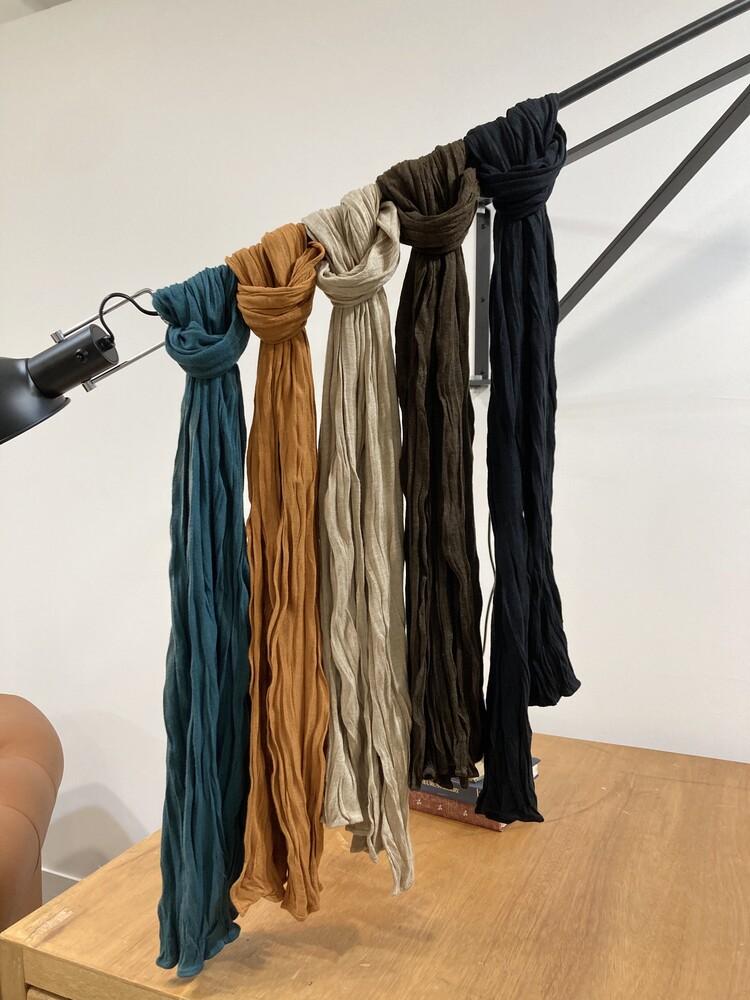 wrinkle color scarf