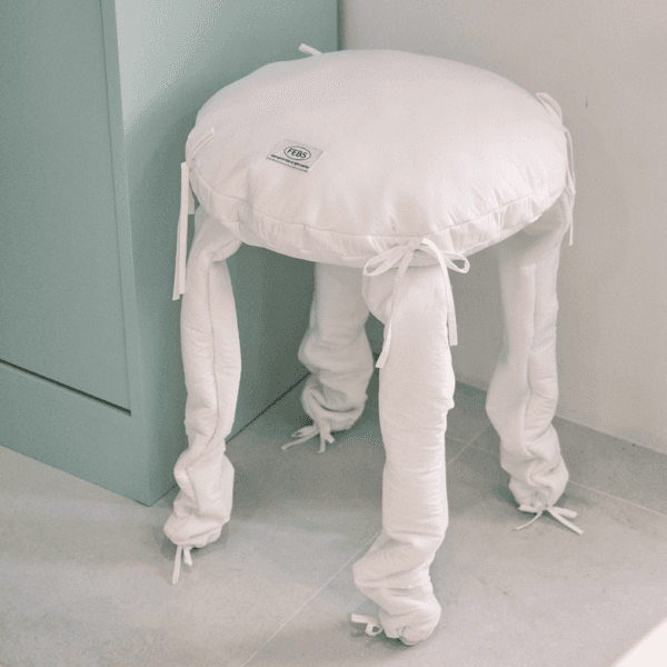 Stool 001 _ White