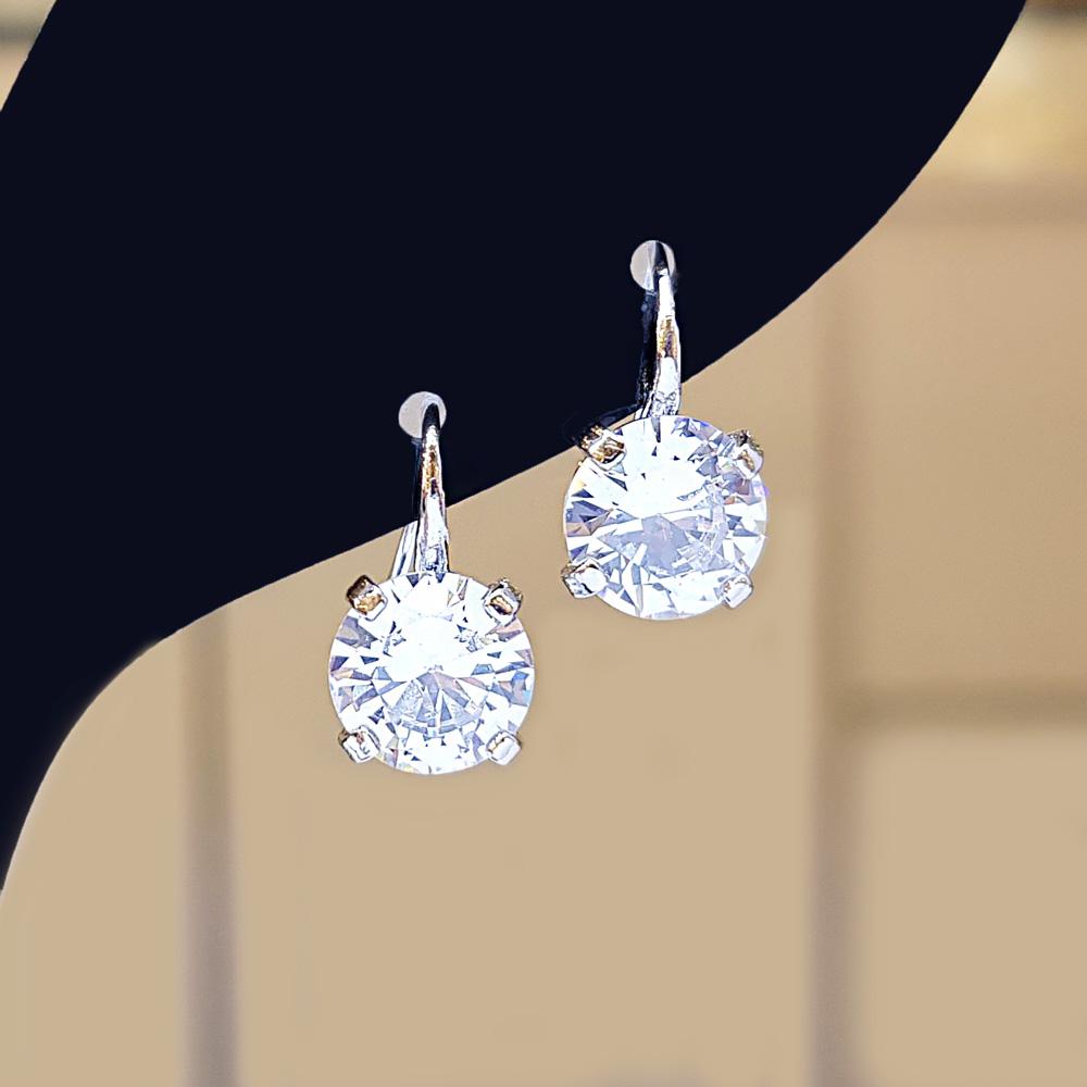 볼라레 8mm큐빅후크귀걸이(2color) SSS349