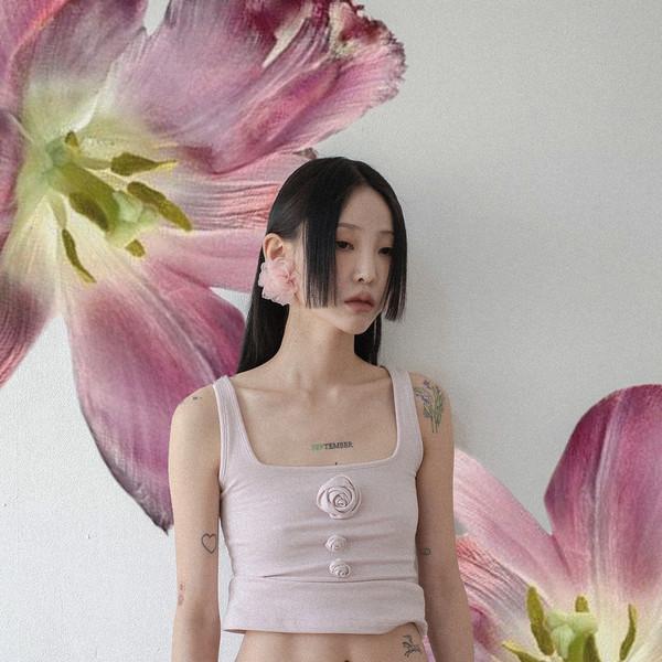 Glitter rose shorts pink