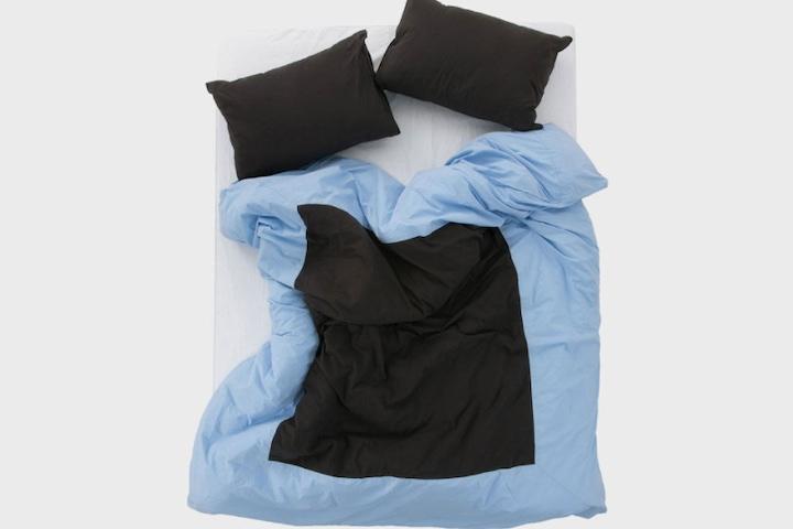 Island duvet cover - skyblue / black