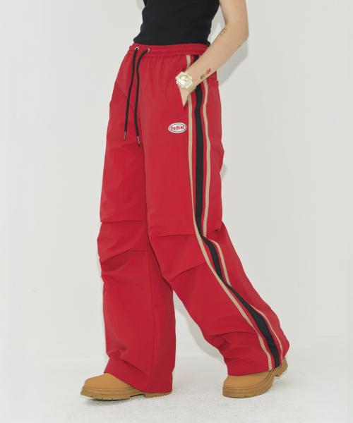 (UX)THREE LINE PARACHUTE WIDE PANTS RED