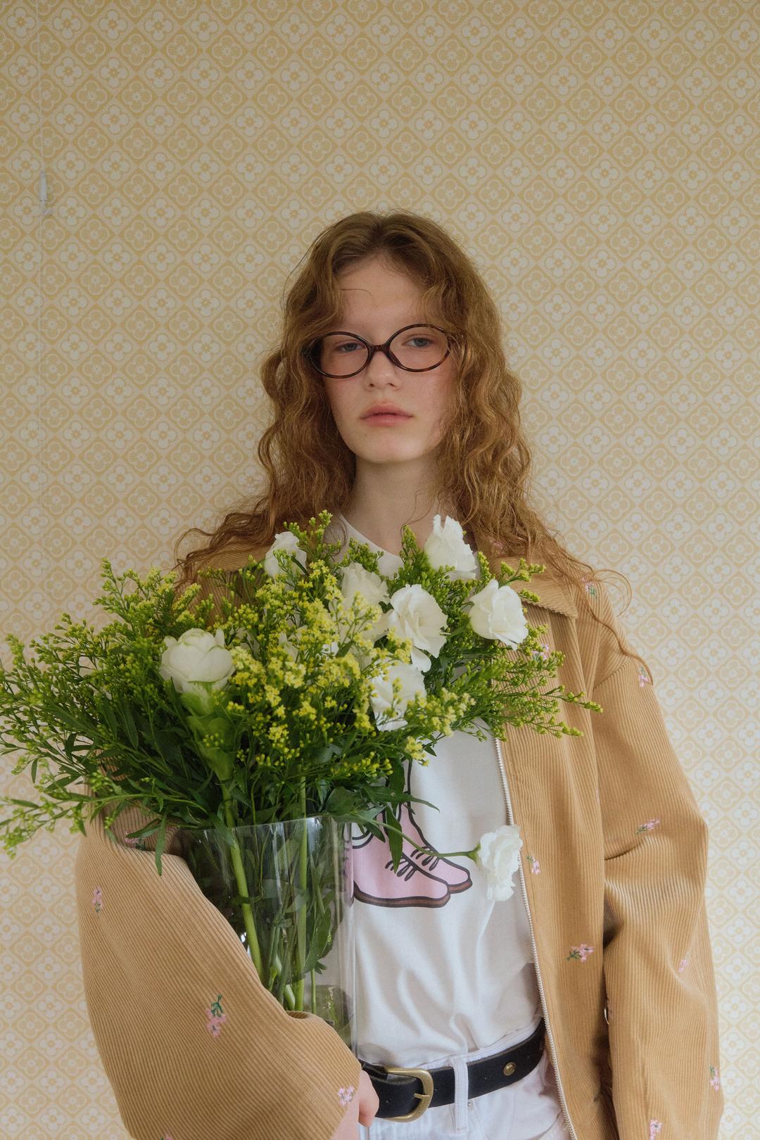 Floral Embroidery Oversized Blouson(beige)