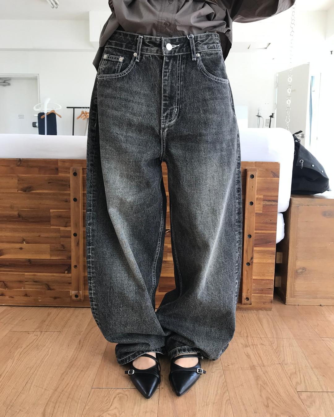 contrast stitch denim
