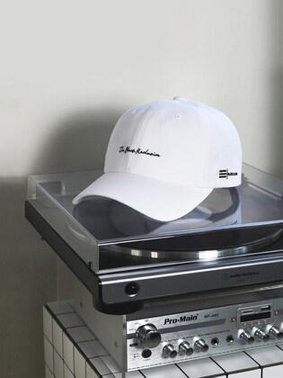 블랙리클루시브 필기체 자수 볼캡[BK22UCW011]