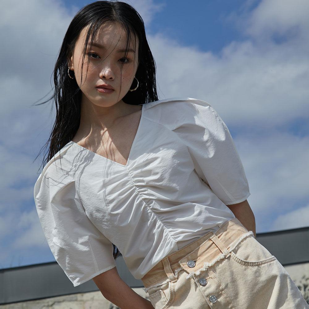 Front Shirred V-neck Blouse in White VW2MB157-01