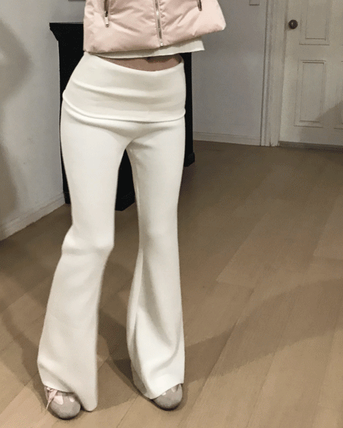 클라우드이모션 [ 뼈말라핏 / 기모 O ] 벤 리프 오버 로우 골지 부츠컷 니트 PT