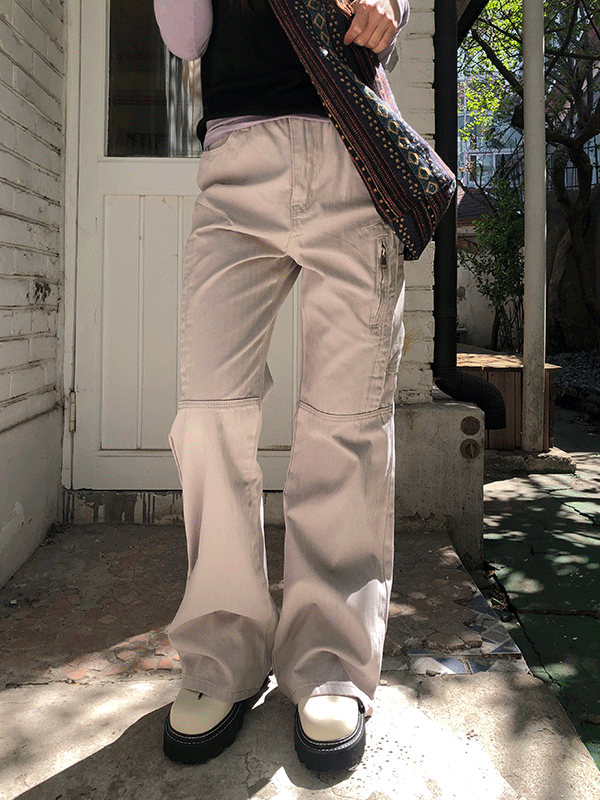 유닛 카고 부츠컷 코튼 데님팬츠