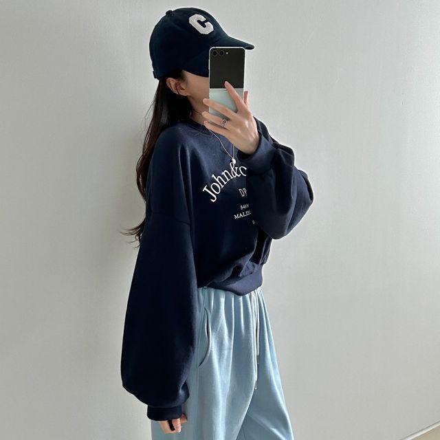 면100% [아방핏!] 드라이브 자수 배색 크롭 맨투맨 - mtm_휴지마켓