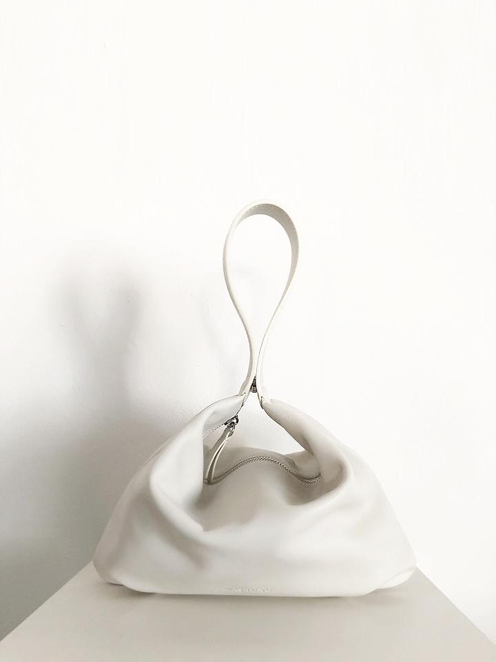 Manoux clutch_ White