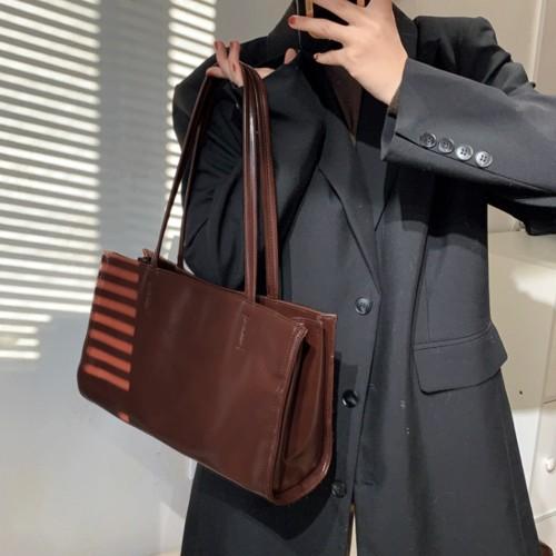 3월특가♥베이 스퀘어 심플 숄더백(3colors) [4/4 순차출고]