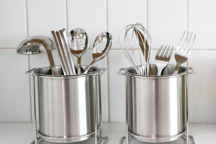 스텐304 물빠짐 수저통 조리도구 수저정리함 수저꽂이