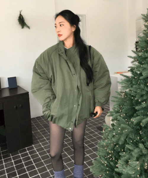 UNISEX 패디드 볼륨 블루종 봄버 점퍼 [KHAKI] / SBE3U07006