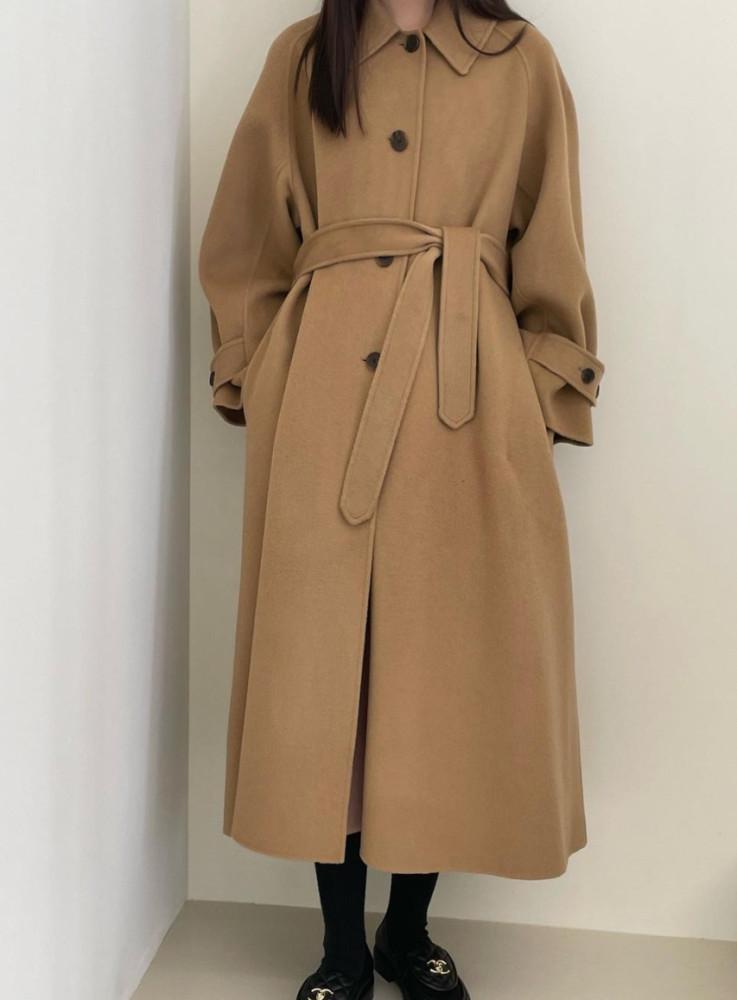 um 언앤써드 미스테리 롱 핸드메이드코트