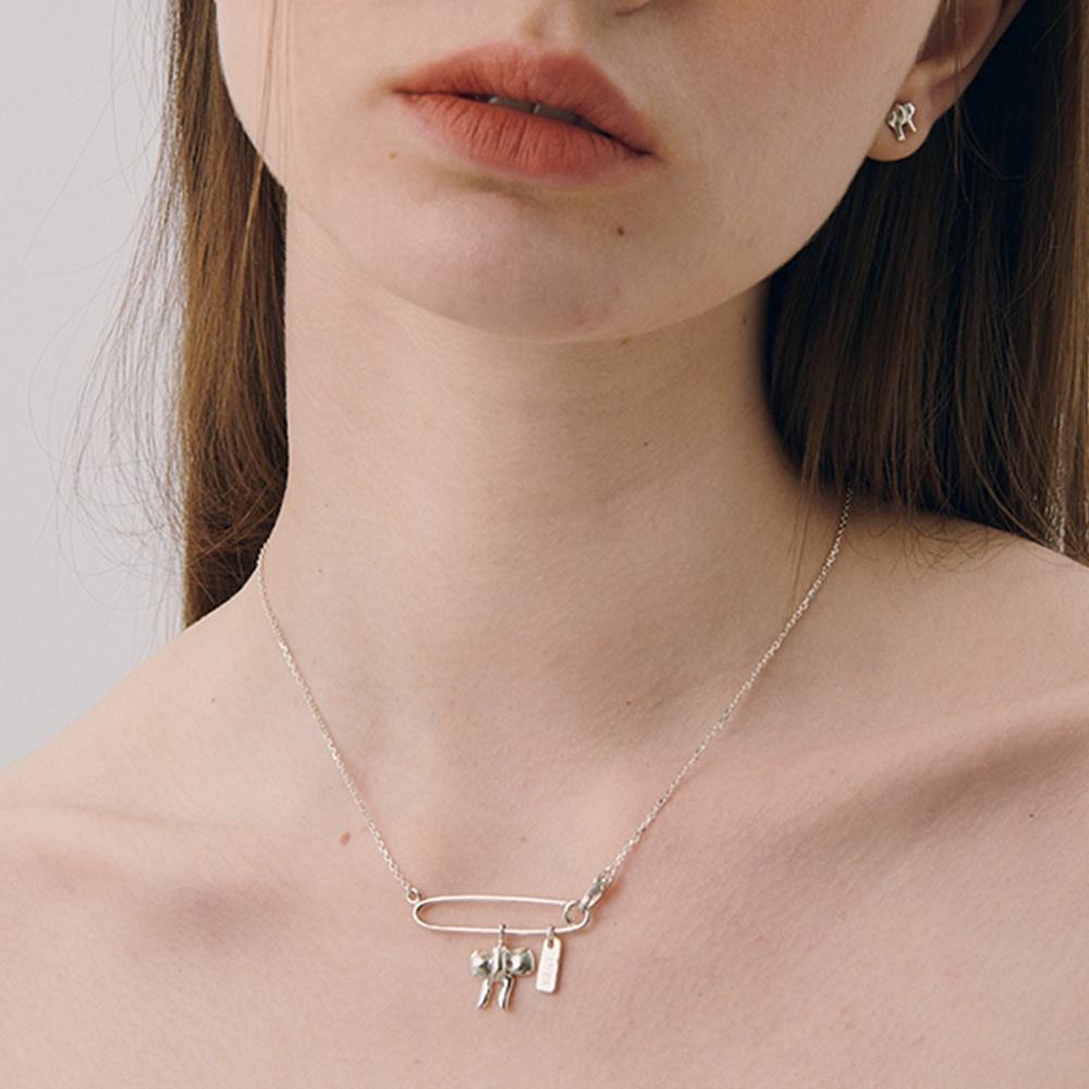 Safety pin large necklace