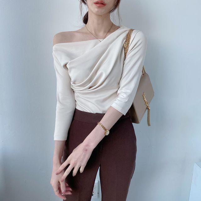 [5color] 7부 오프 실켓 언발 드레이프 셔링 입술넥 티셔츠 블라우스