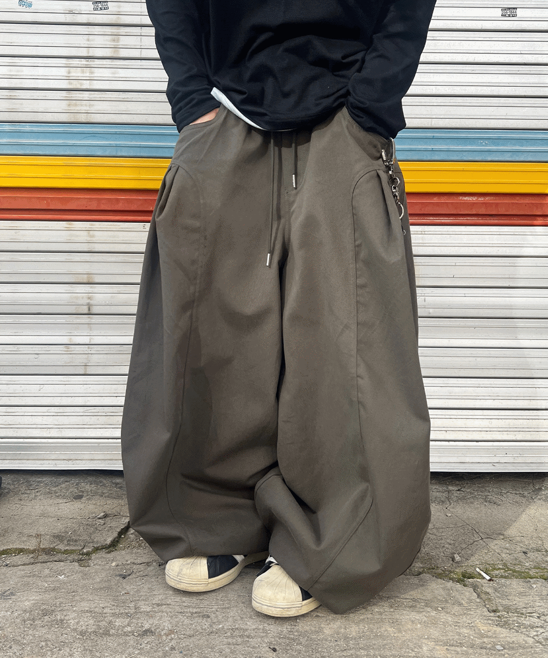 GT 바이저 절개 벌룬팬츠