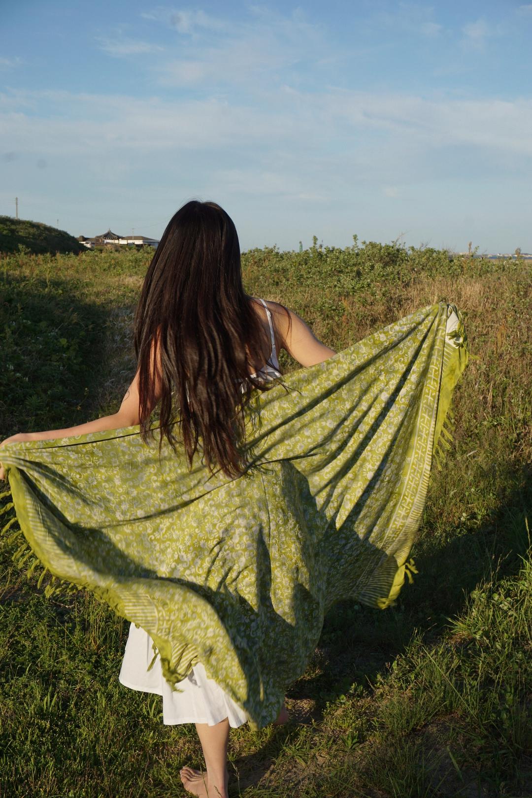 MOOD SARONG - SHINE MUSCAT (2025 SUMMER RESTOCK)