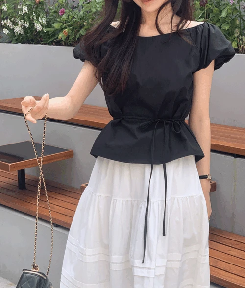 로어립블라우스 3color  데일리룩/러블리/퍼프소매/보트넥블라우스/캡소매블라우스/리본블라우스/트임블라우스/여름블라우스/페미닌룩/데이트룩