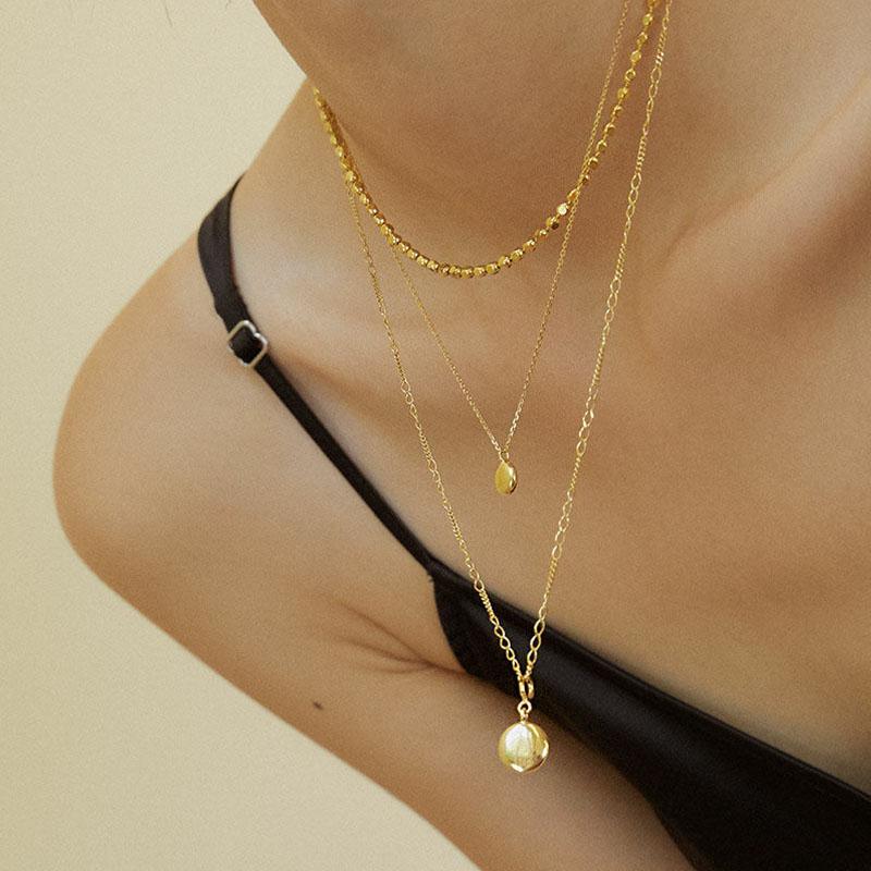 Plump disk necklace 롱목걸이