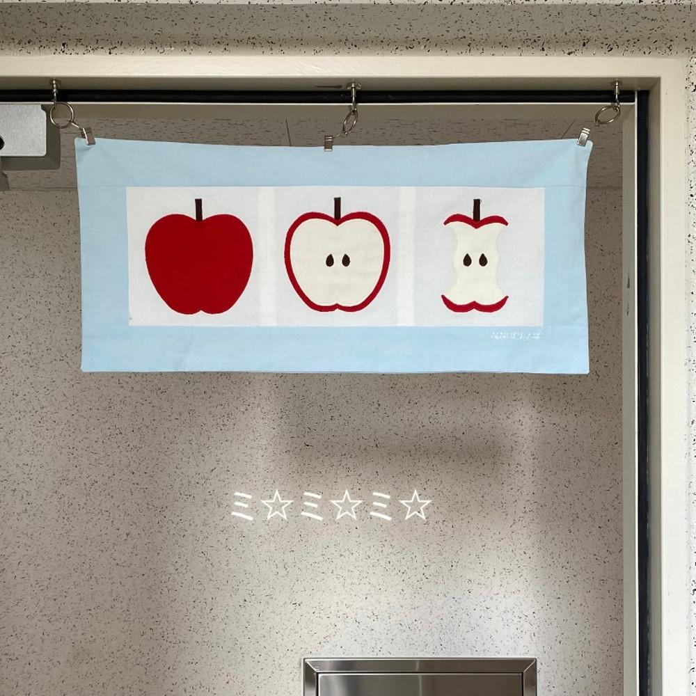 사과 포스터 레드