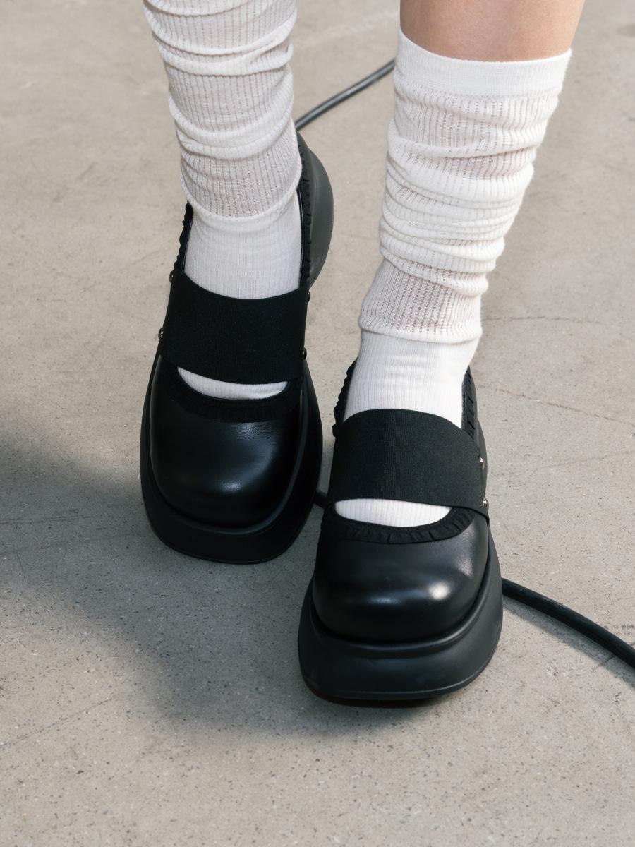 LACE BAND BALLERINA PLATFORM BLACK