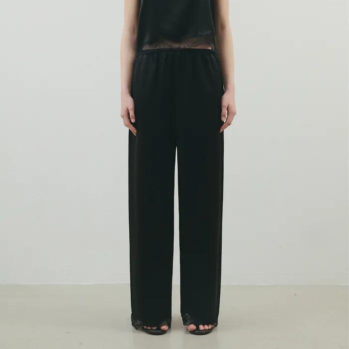 포이즈 새틴 레이스 팬츠_Obsidian Black