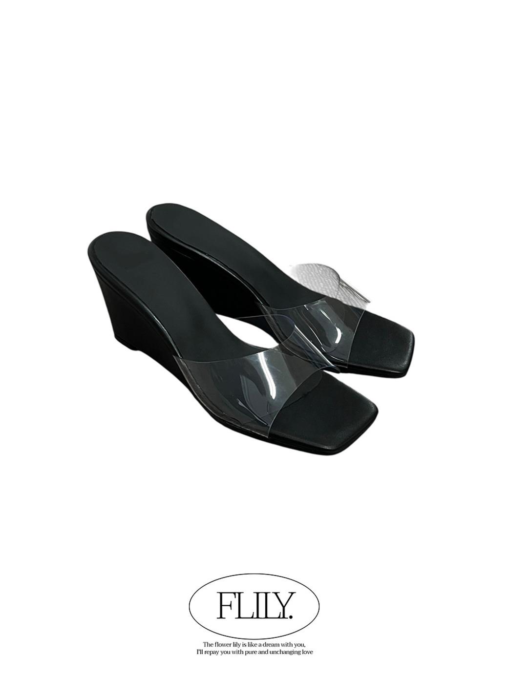 SS. Clear Square Wedge Sandals