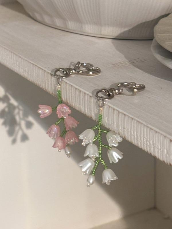 비즈 꽃방울 하트 키링