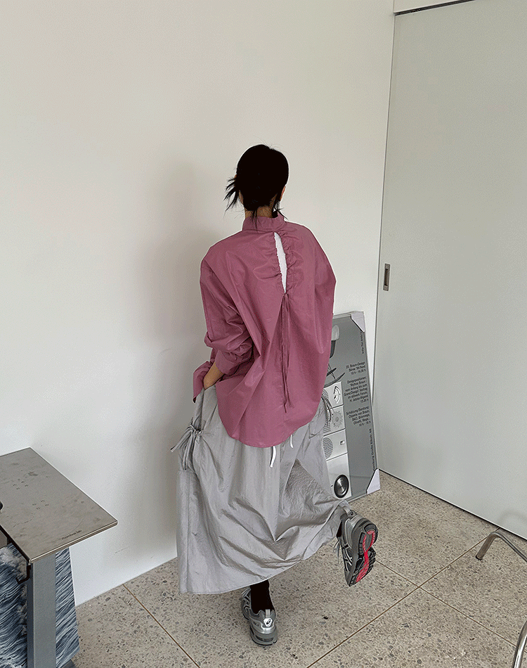 글로시 스트링 셔츠