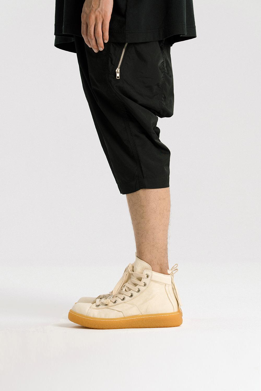 [이모셔널 스니커즈] Horse leather Mid_Vintage Milk