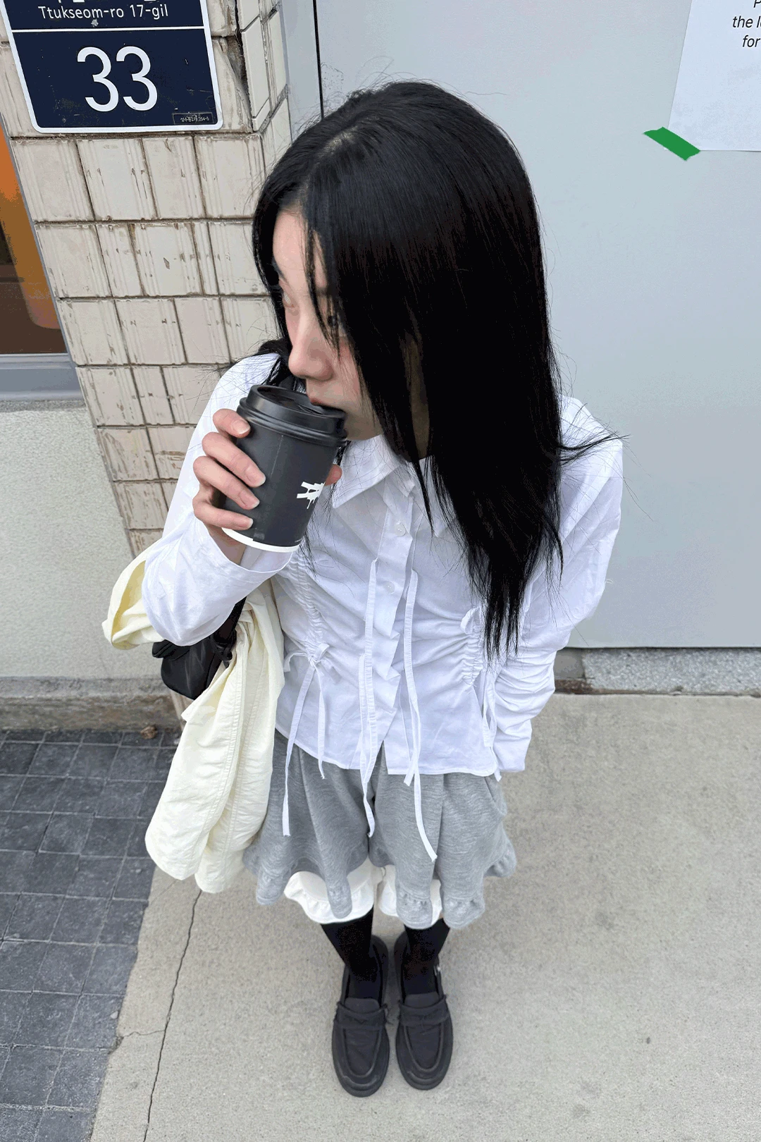 STRAP SHIRRING SHIRT