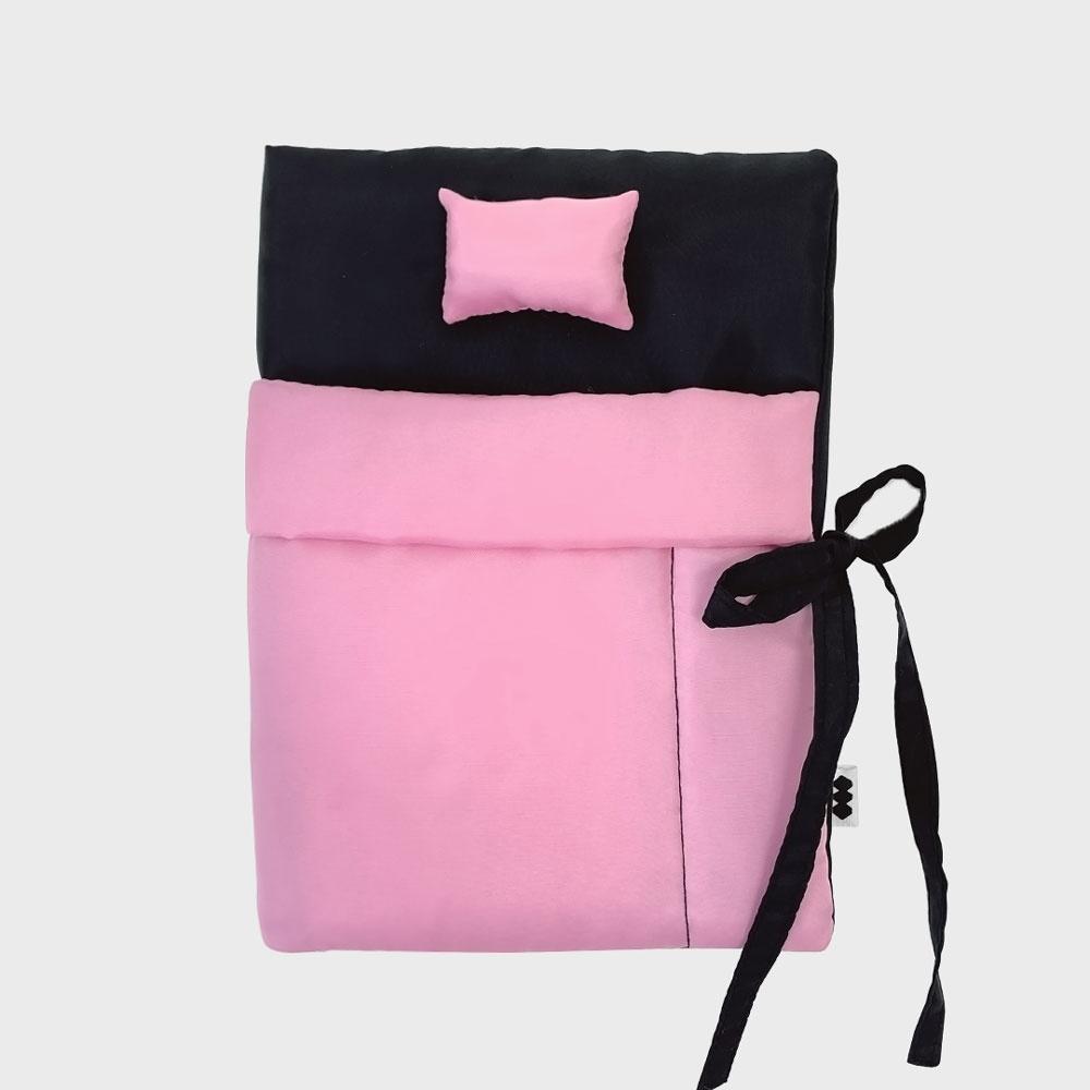 Puffy Bed Book (pink/black)