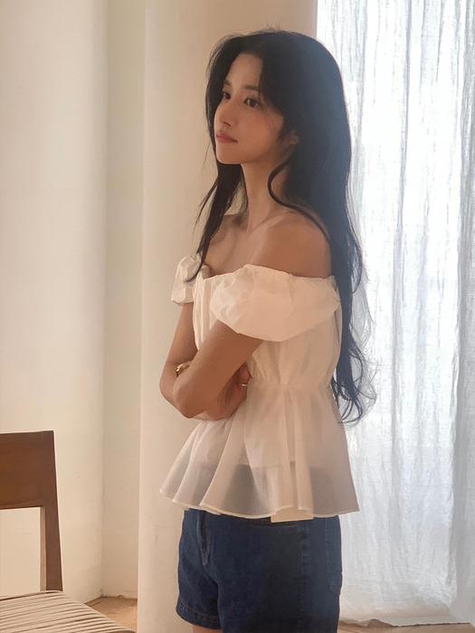 Tulea Square Blouse (Ivory)