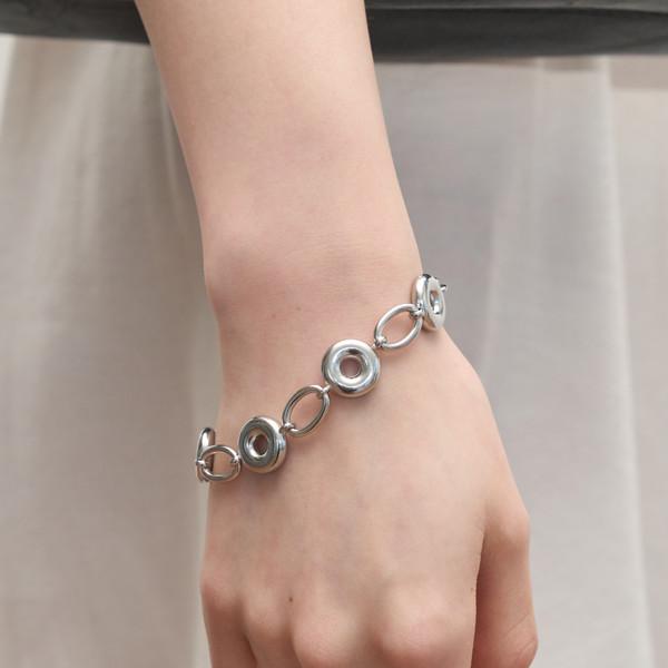 Donut Link Bracelet (Silver)