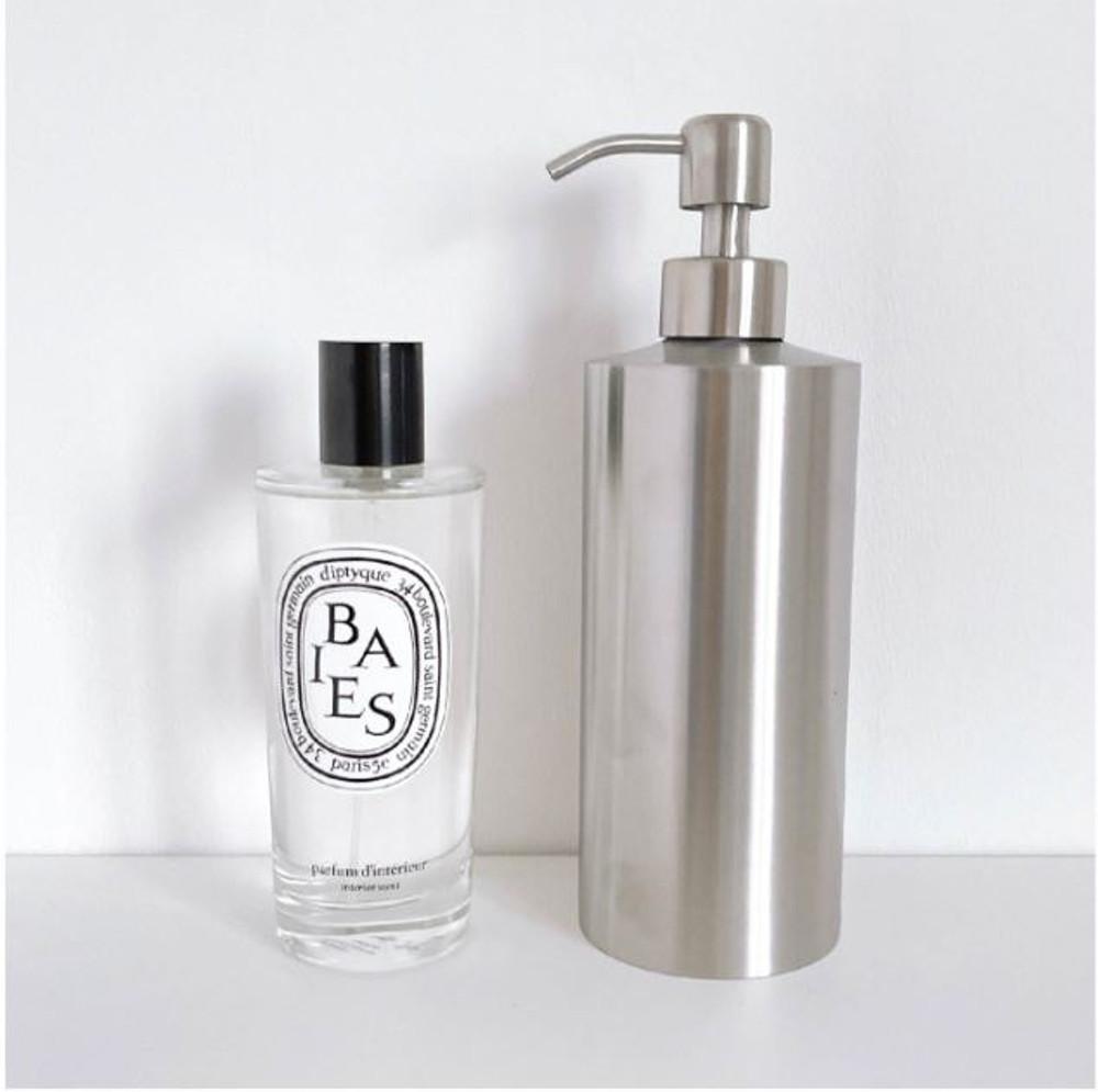 바이에스컴퍼니 스텐 디스펜서 핸드워시 펌프 욕실 주방 세제통 샴푸 물비누통 S 실버 250ML