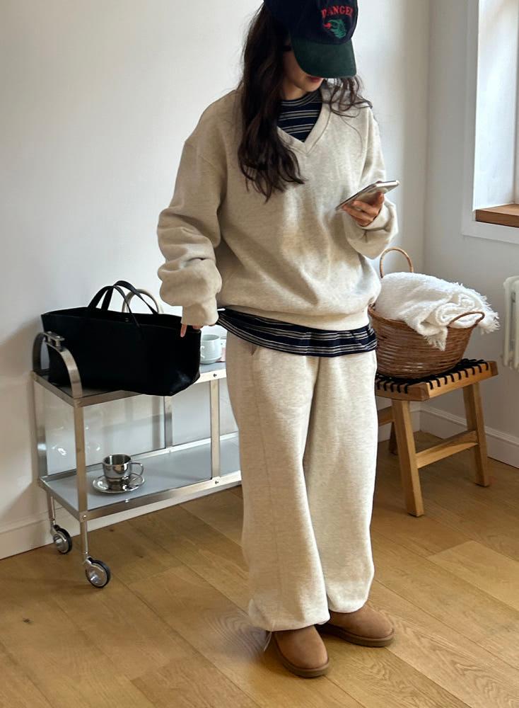 브이넥 스웻셔츠 (3c) 기모ver. 신상일주일간 20%할인