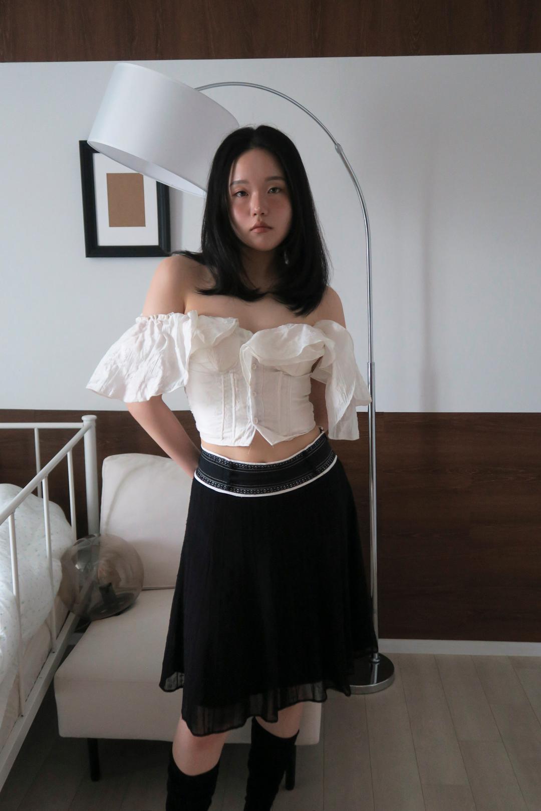 Ethnic lace midi skirt