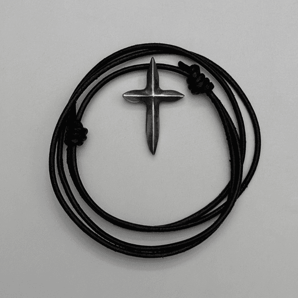 CROSS NECKLACE