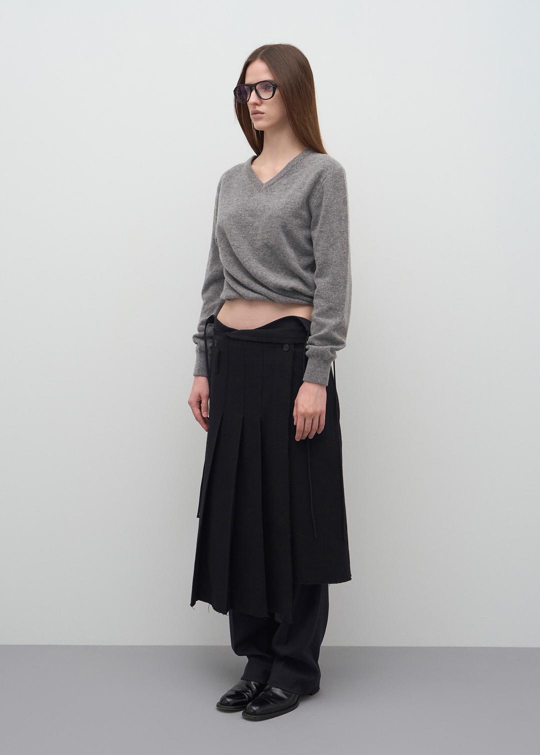 VOLUME HEM V-NECK KNIT TOP (GREY)