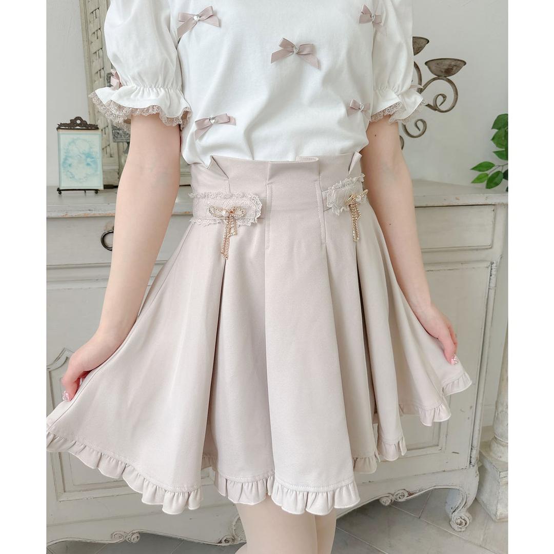 ビジュリボンタッキングフレアスカート （アイボリー）