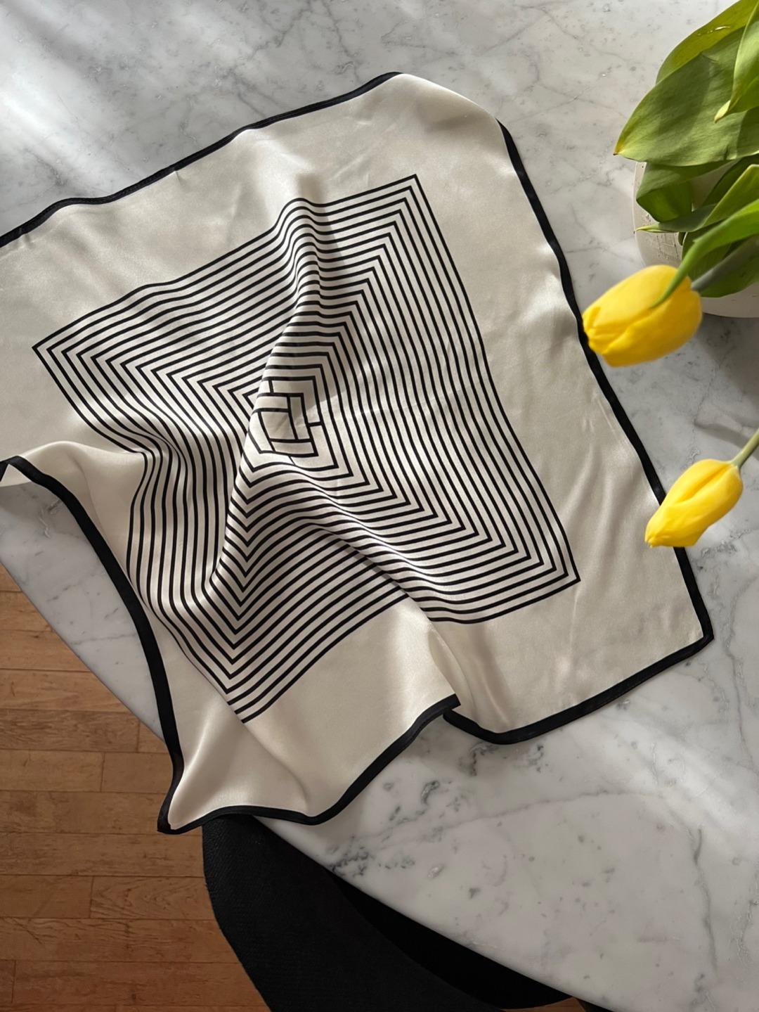 템템 실크 스카프