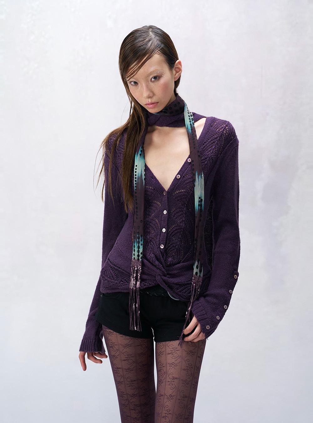 Grape Veil V-Neck Knit Top