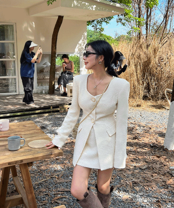 마틀라뜨 트위드 투피스세트  트위드 롱자켓 + 트위드 미니스커트 스퀘어넥 자켓 가을 겨울 결혼식 하객룩 데이트룩 파티룩 상견례 돌잔치 파티룩