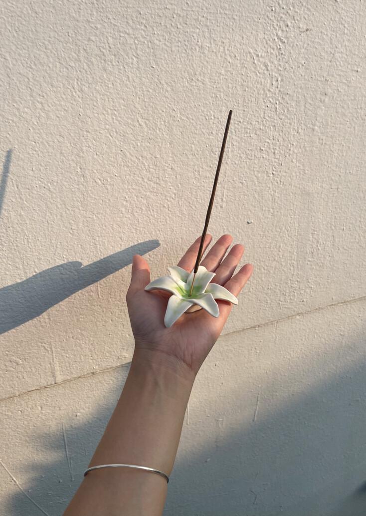 Ceramic Incense Holder - lily