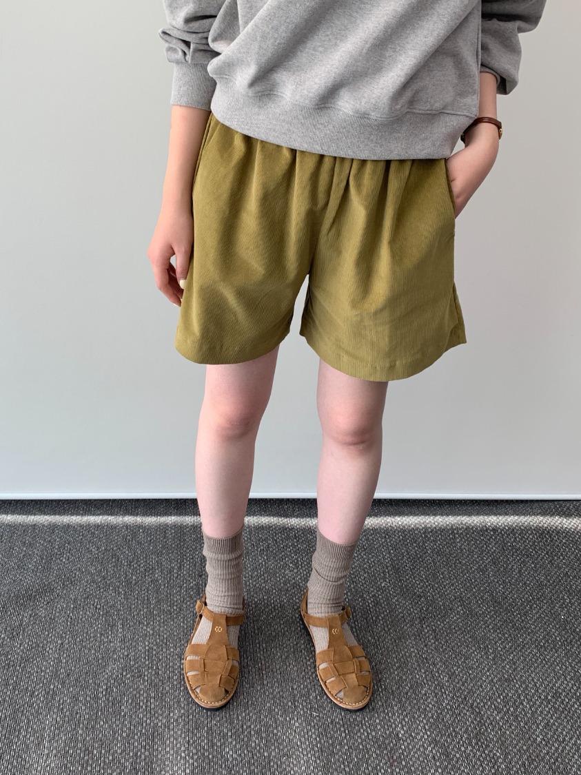 lo mute corduroy half pants