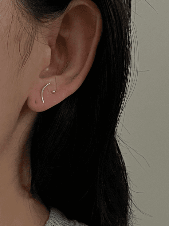 유니크 라인 실버 볼 데일리 세트 귀걸이