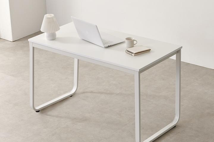 쿠폰가 73,150원 호보 라운드 1200 컴퓨터 스틸 책상 2color