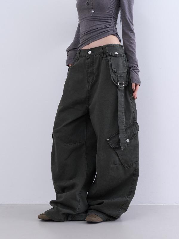 utility pocket wide pants